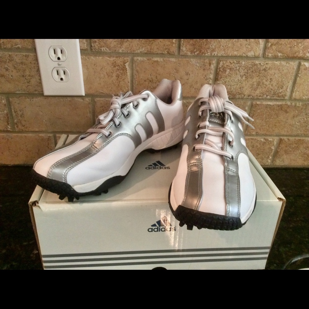 ADIDAS women’s golf shoes